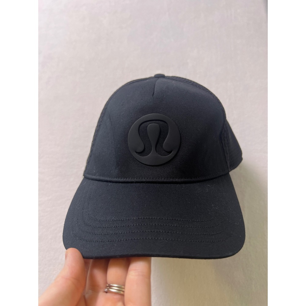 Lululemon Trucker Hat Unisex L/XL Black Mesh Back Adjustable Snapback Cap